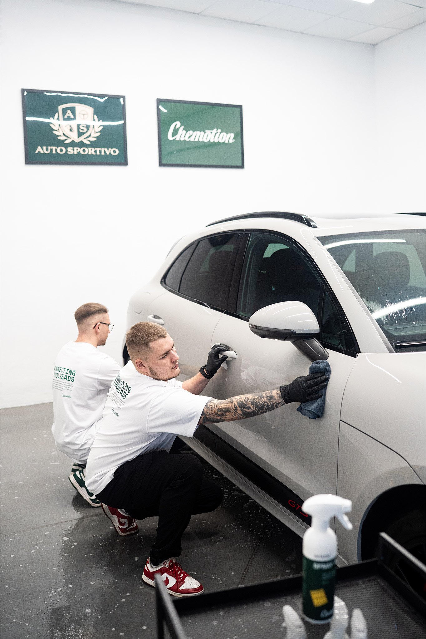 Porsche - Chemotion Detailing